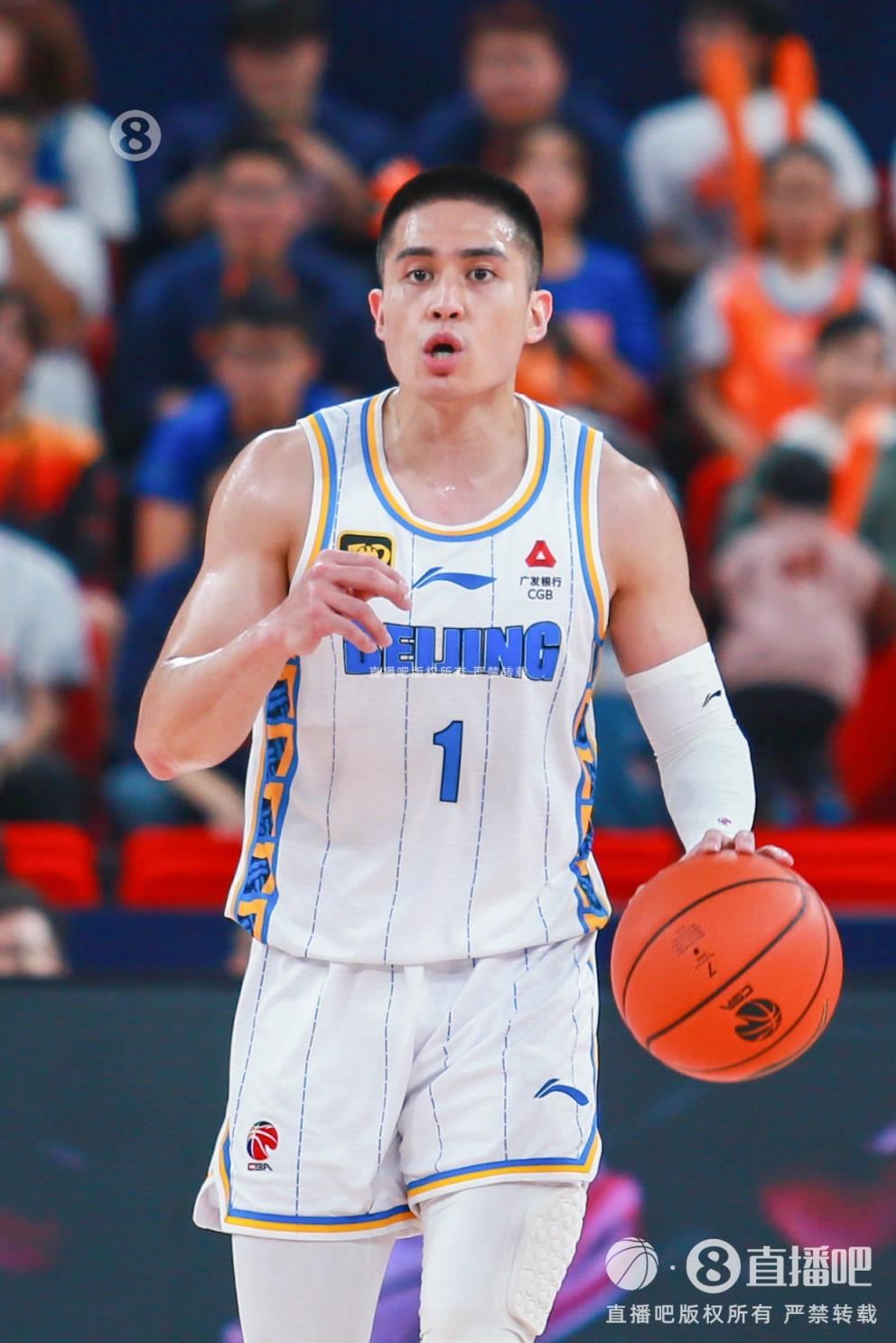 第四節(jié)先生！陳盈駿9中3得11分2板9助&11分全部為第四節(jié)所得！